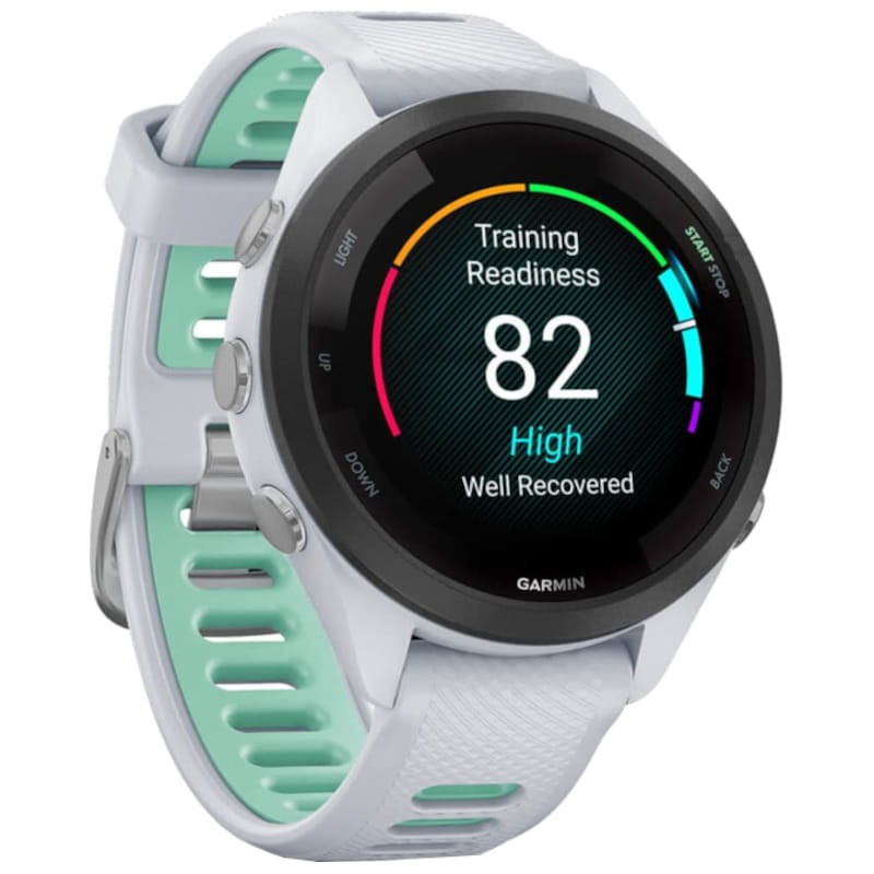 La célèbre montre connectée Garmin Forerunner 245 affichée à