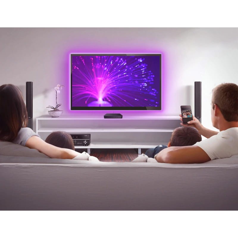 Plus besoin d'Ambilight avec ce kit TV 4D lumineux à 100 dollars