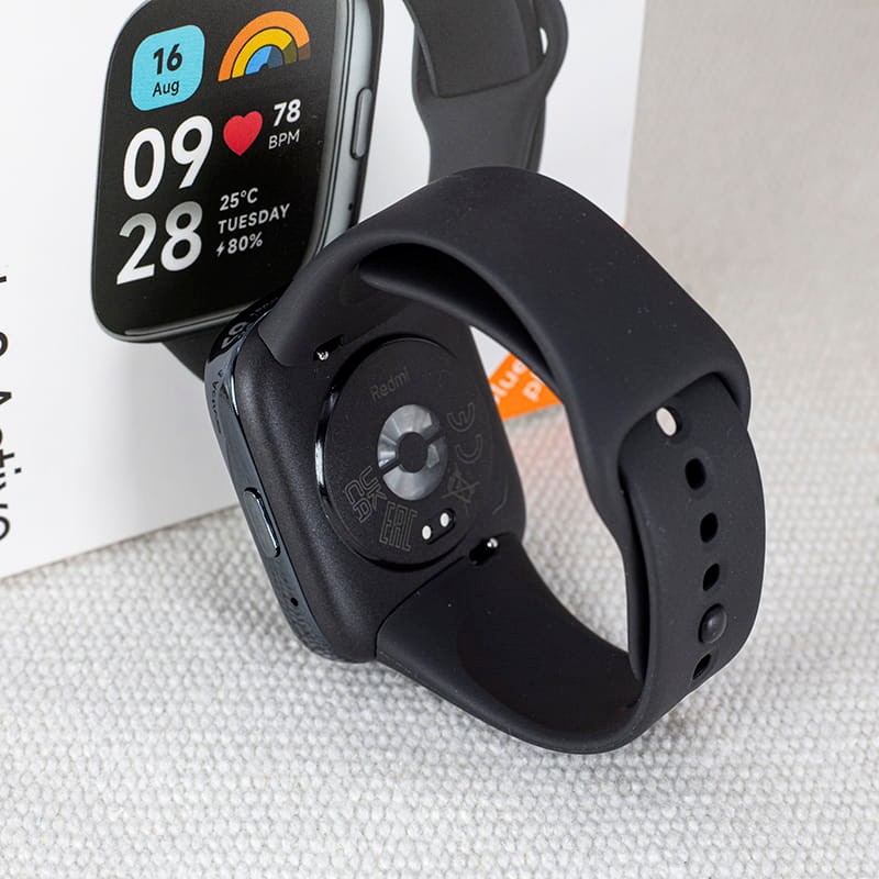 Montre connectée Xiaomi Redmi Watch 3 Active avec du bracelet Noir